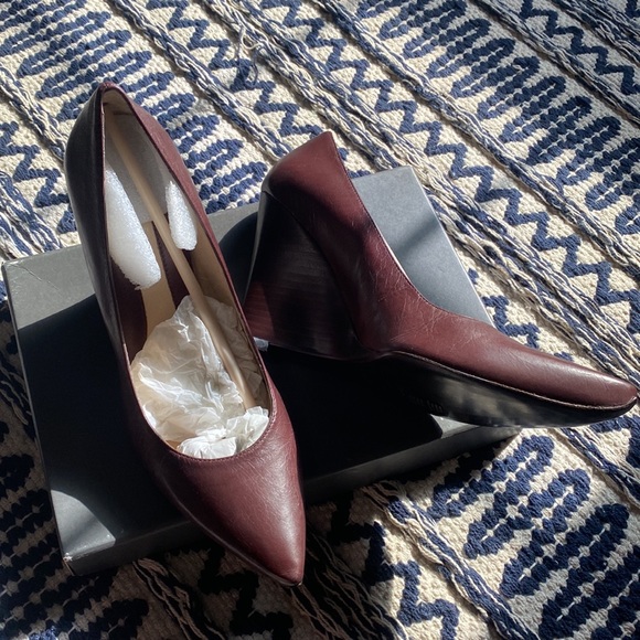Kenneth Cole maroon wedges size US 10 - Picture 3 of 4